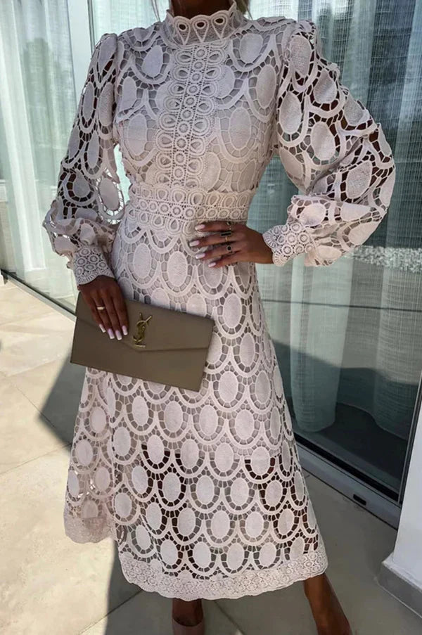Vestido midi de mujer con escote elegante y vaporoso.-ES