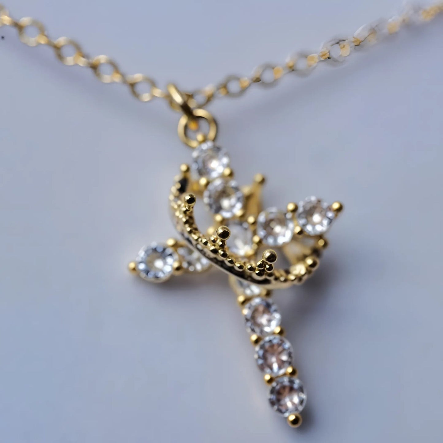 Collar de fe con cruz de corona-ES