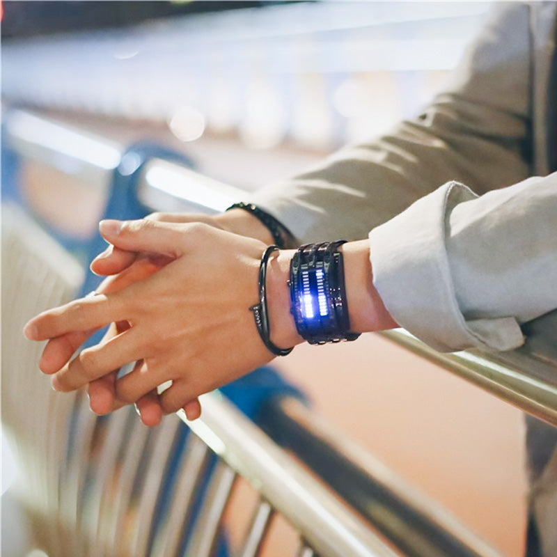 ⌚ ZDAJ 50 % POPUSTA! 🤓 Cyberpunk binarna LED ura – »Samo geeki jo razumejo« – futuristična, edinstvena in privlačna z modrim LED zaslonom 💙-SI