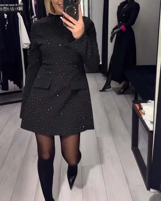 Elegantna, sijoča ženska obleka-SI