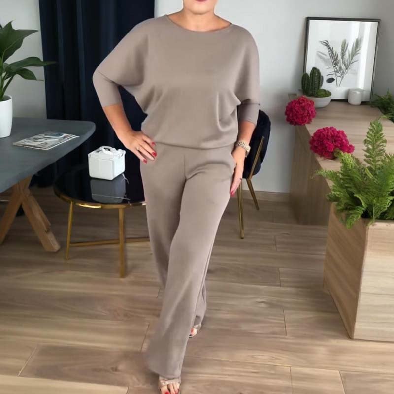 ⏳Specialus riboto laiko pasiūlymas⏰Elegantiškas trijų dalių komplektas, kurį sudaro ilgas megztinis, palaidinė ir kelnės💞-LT
