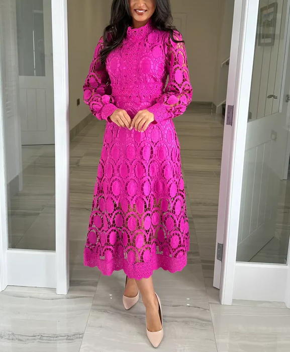 Vestido midi de mujer con escote elegante y vaporoso.-ES