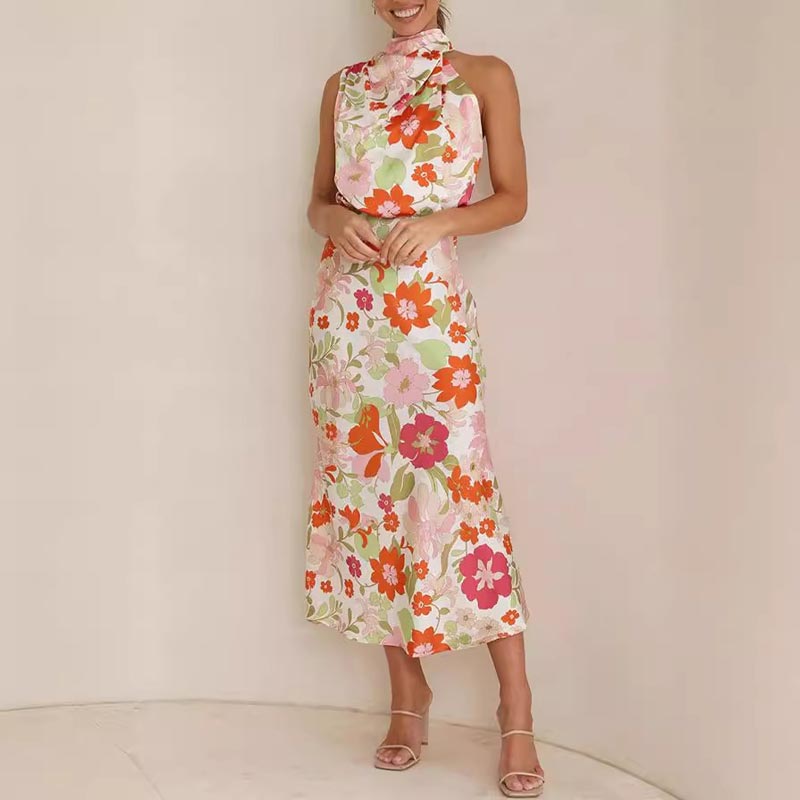 φλοράλ φόρεμα, δέσιμο στο λαιμό, λάστιχο στη μέση, μάξι φόρεμα με σατέν γυαλάδα-GR