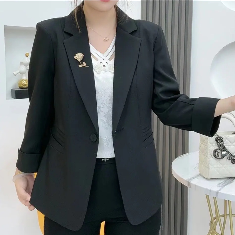 Elegantna, oprijeta jakna z broško v obliki rože-SI