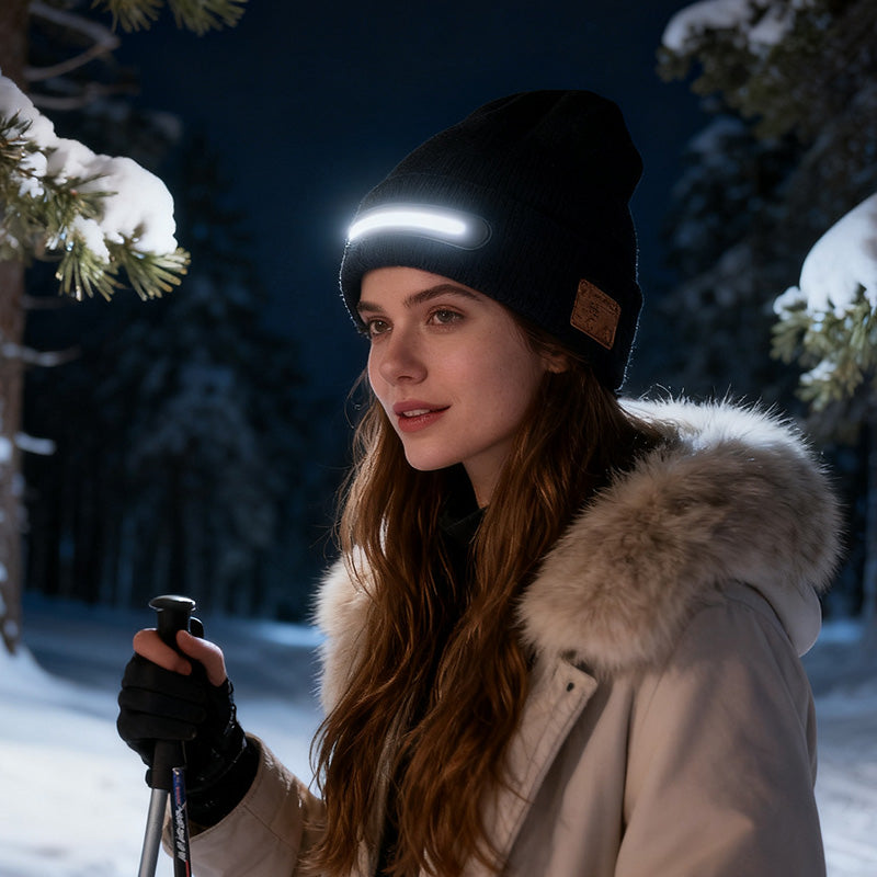 Įkraunama LED kepurė su „Bluetooth“-LT