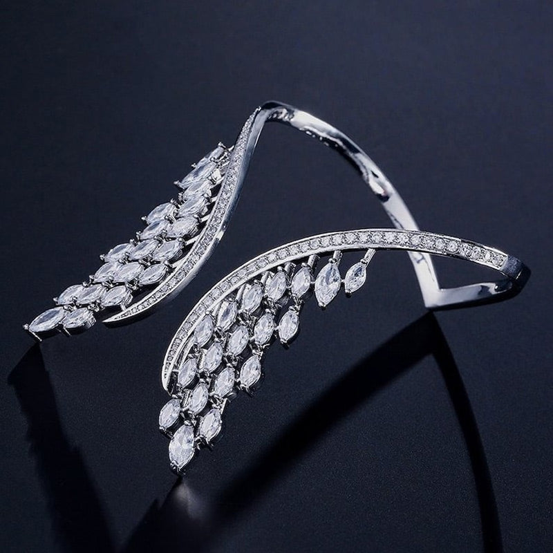 🕊️ Conjunto de joyas con alas de ángel: anillo y pulsera | Aleación hipoalergénica, en caja de regalo – Pago contra entrega 🔥-ES